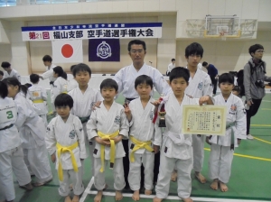 倉敷教室から入賞者は、1名でした。頑張りましたね(^_-)-☆勝敗だけが大事ではありませんが、勝つためには試合になれること。参加することです。毎日練習をがんばりましょう。