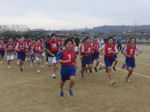 最初の一般女子スタート、大会が始まりました!