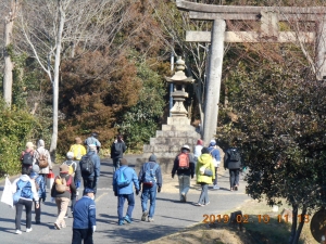 休憩地点の新庄八幡宮