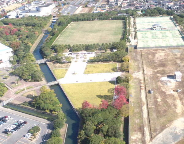 福田公園中央エントランス広場空撮