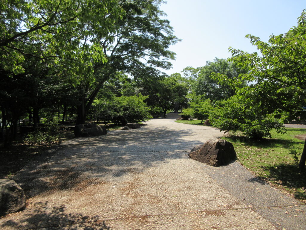 水島緑地福田公園憩いの広場