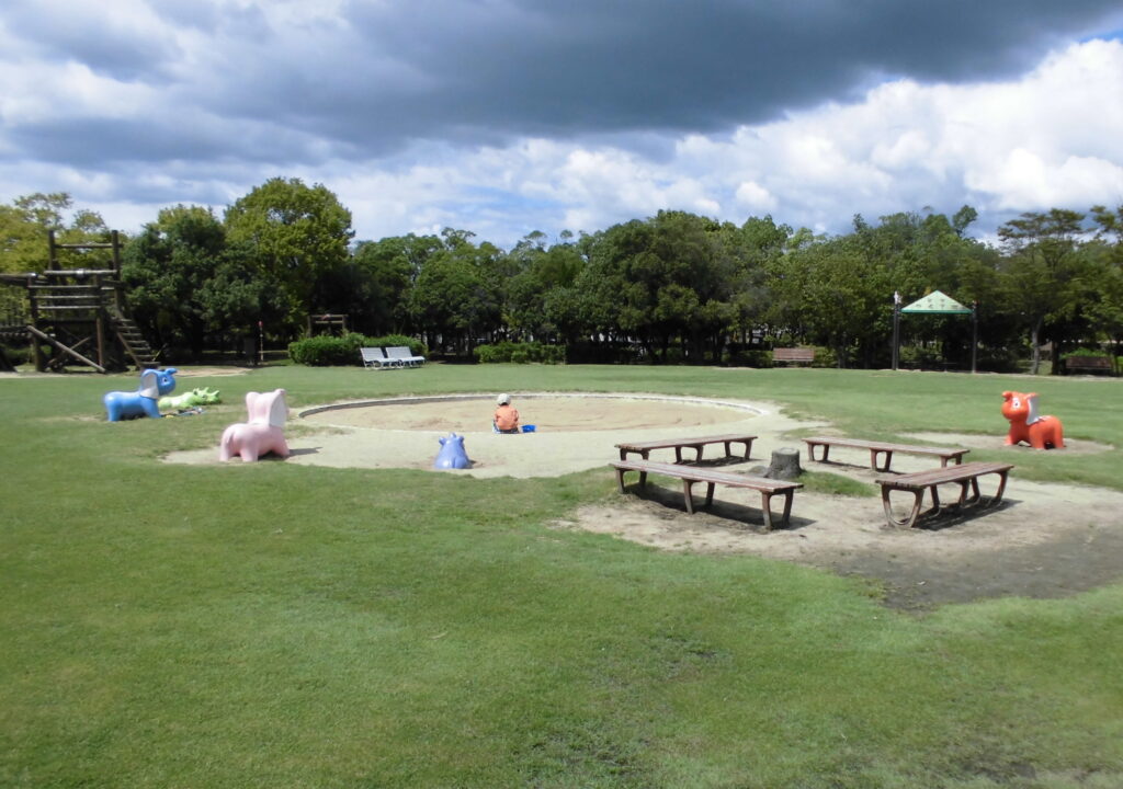 水島領地福田公園遊具広場砂場