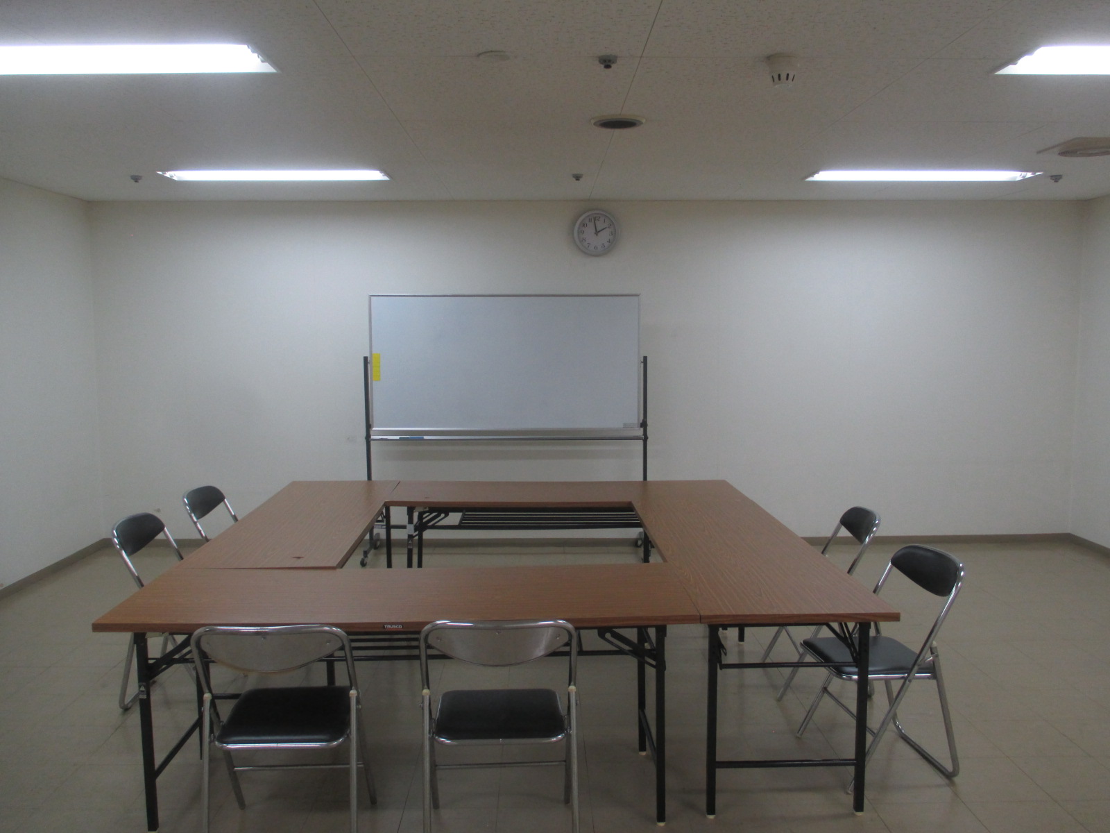 体育館会議室