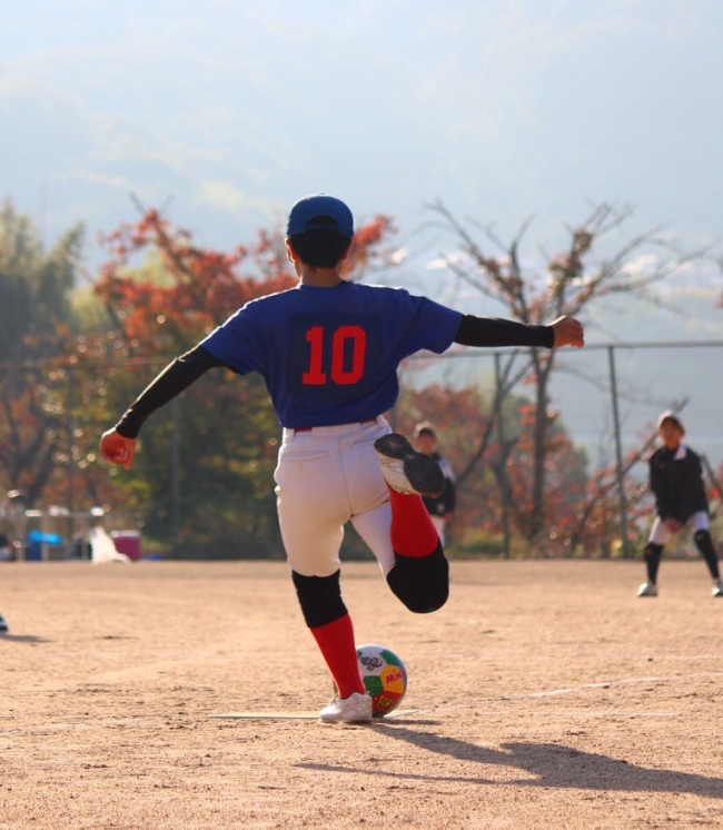 【小学生女子必見】フットベースボール選手大募集！