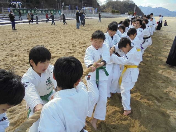 櫂史くん。倉敷代表で綱引き！！