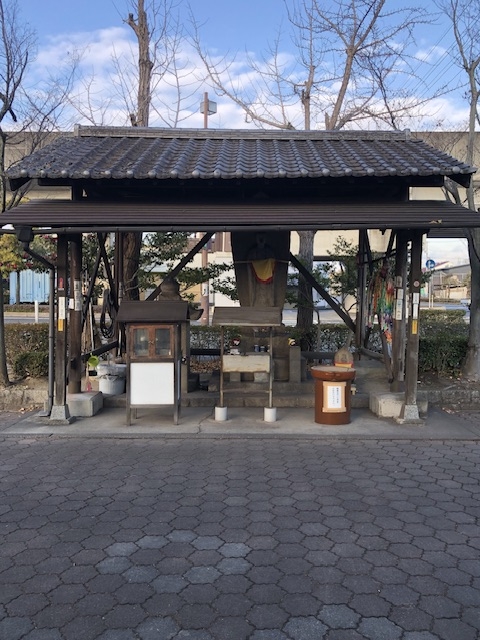 ほこら