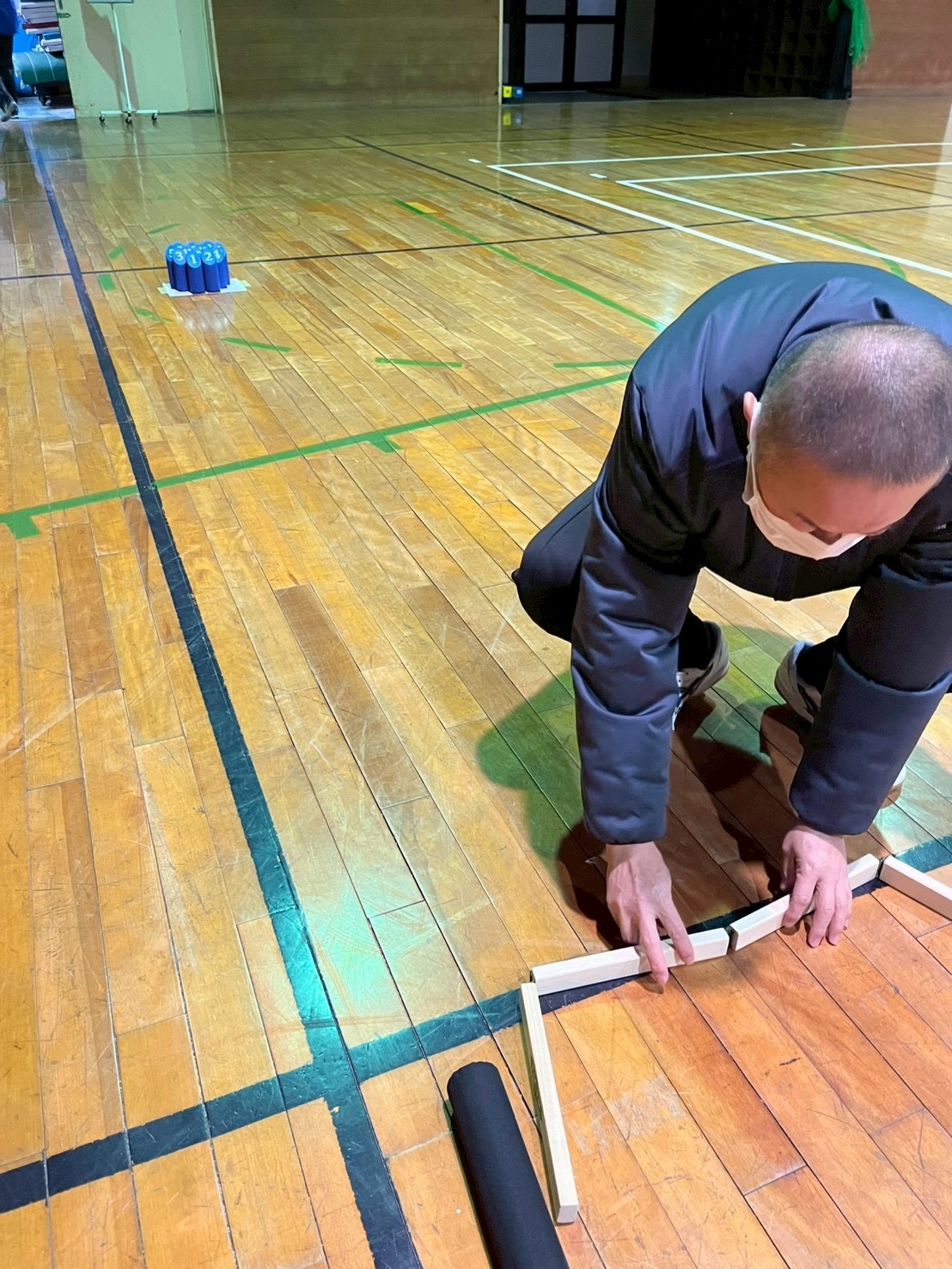 コートの準備中