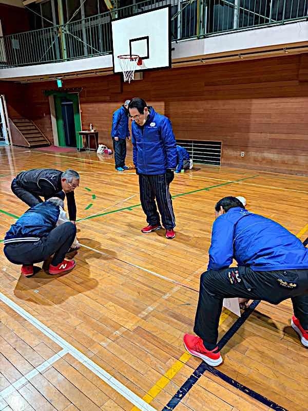 2コートの準備をします