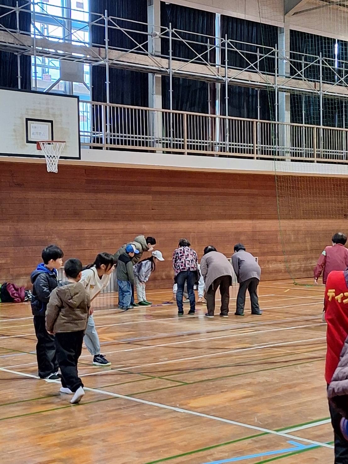 子どもたちもおばあちゃんたちも一緒に