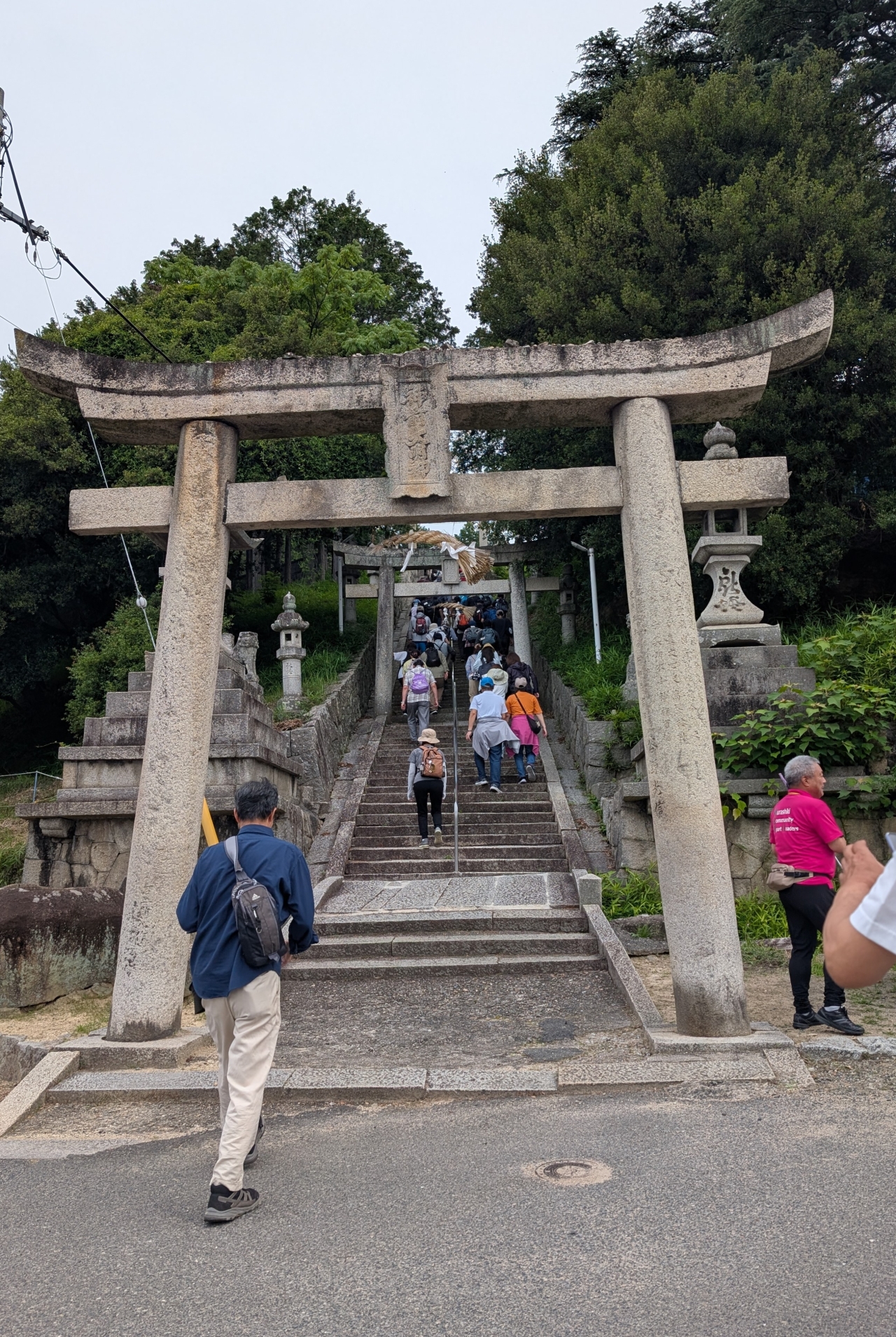 神前神社到着