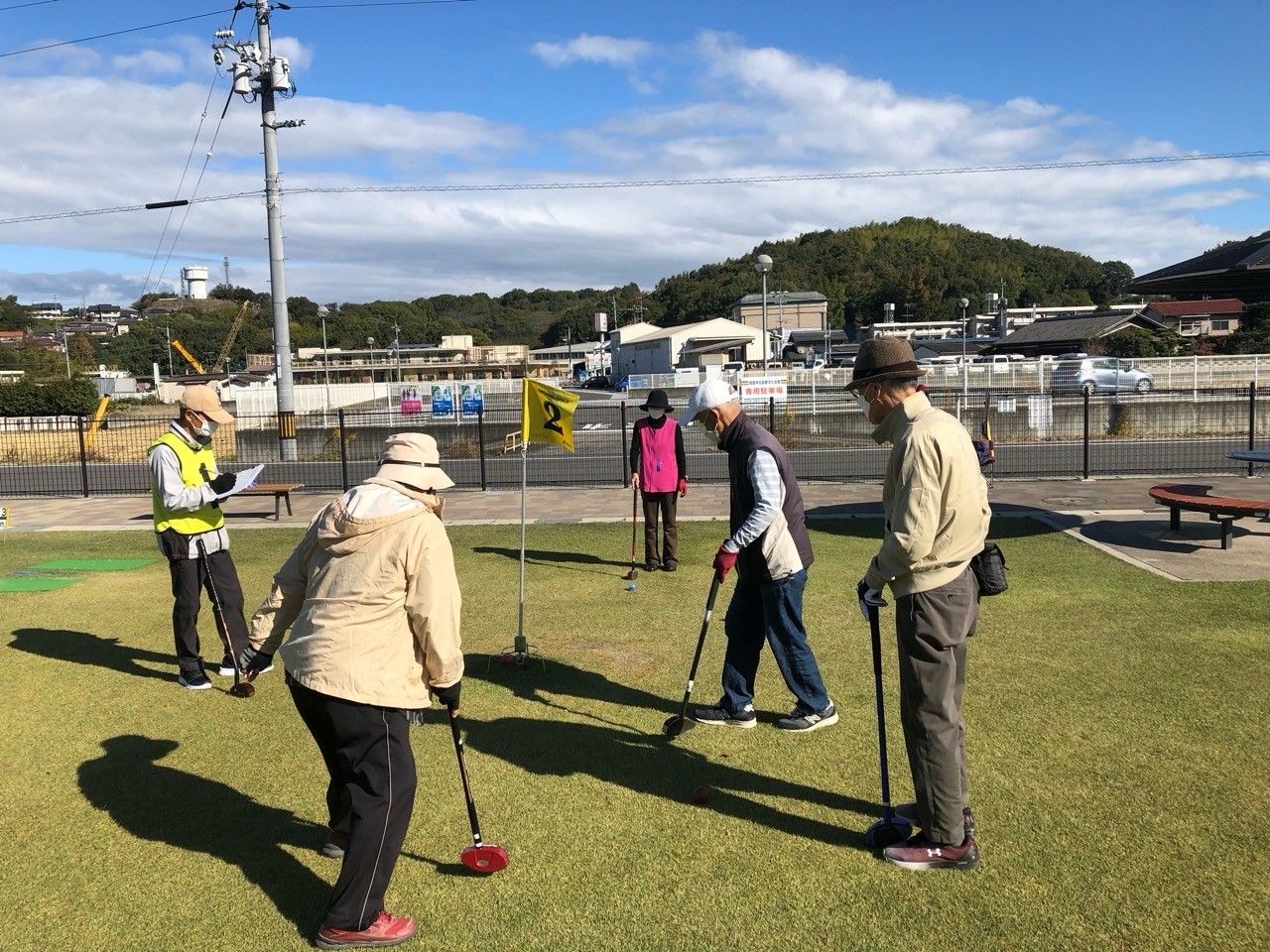 競技風景。ベテランの方が多く、振興がスムースです。