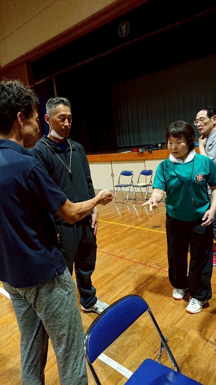 主審の練習① トスから始めます