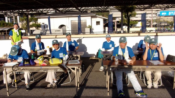 本日参加の選手誘導係の方々。