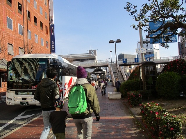 倉敷駅前　親子で参加