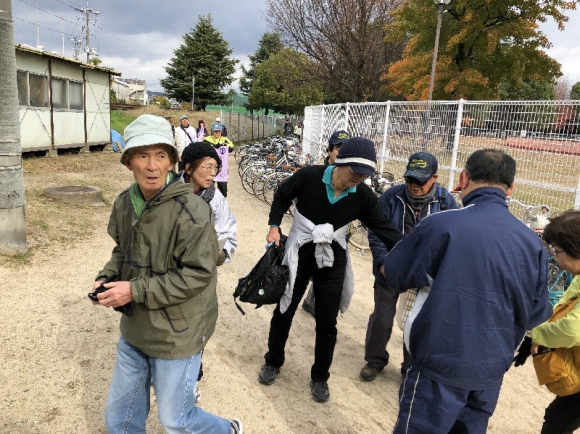 ゴールでカード回収