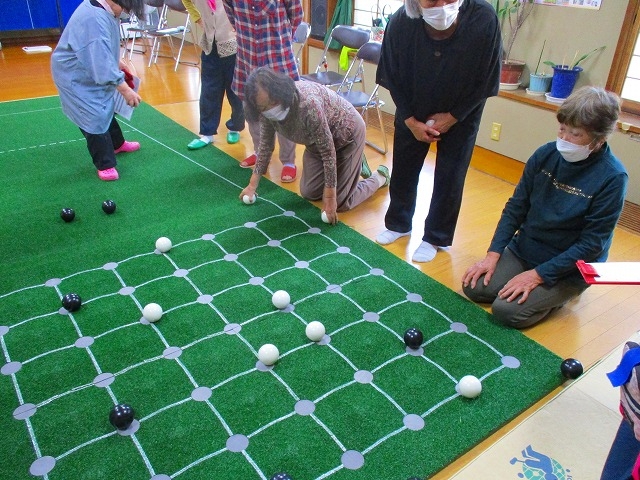 白のポイントは